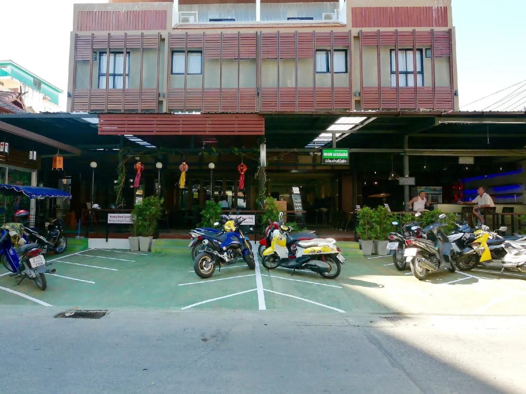 Basic Line Hotel at Loikroh - photo 21