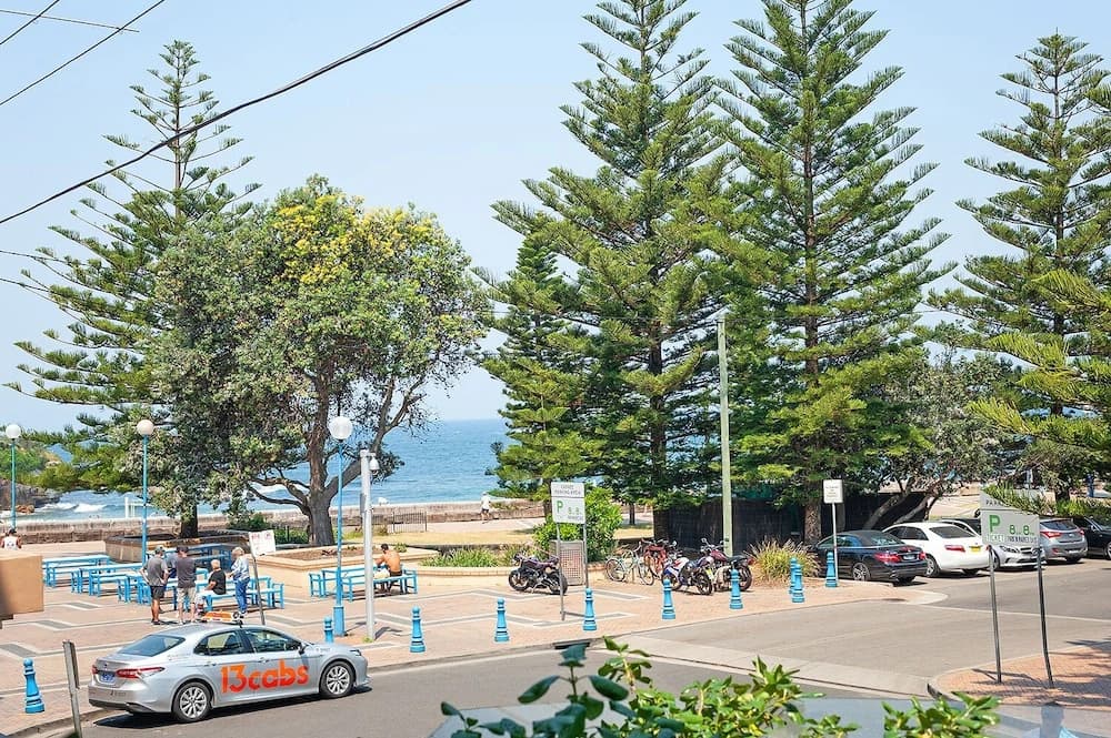Coogee Beach Pad - photo 9
