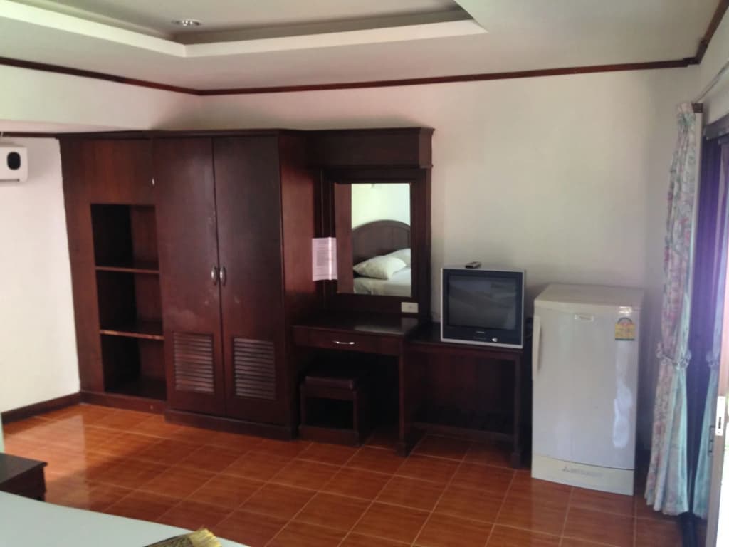 Noble House Beach Resort - photo 5