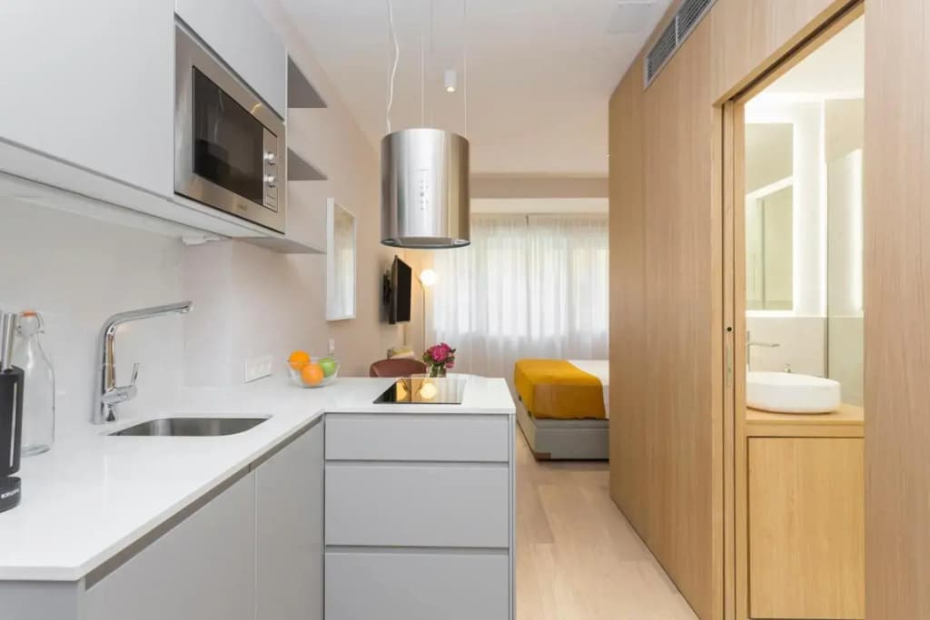 Brand new studio on Fuencarral - photo 1