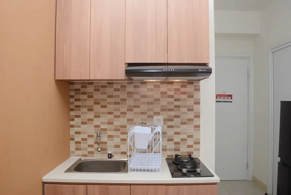 Cozy 2BR Apartment at Green Pramuka City near Mall - photo 10