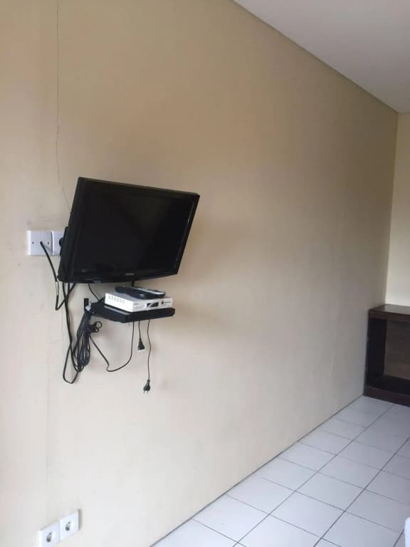 Grand Bimasena Hostel - photo 5