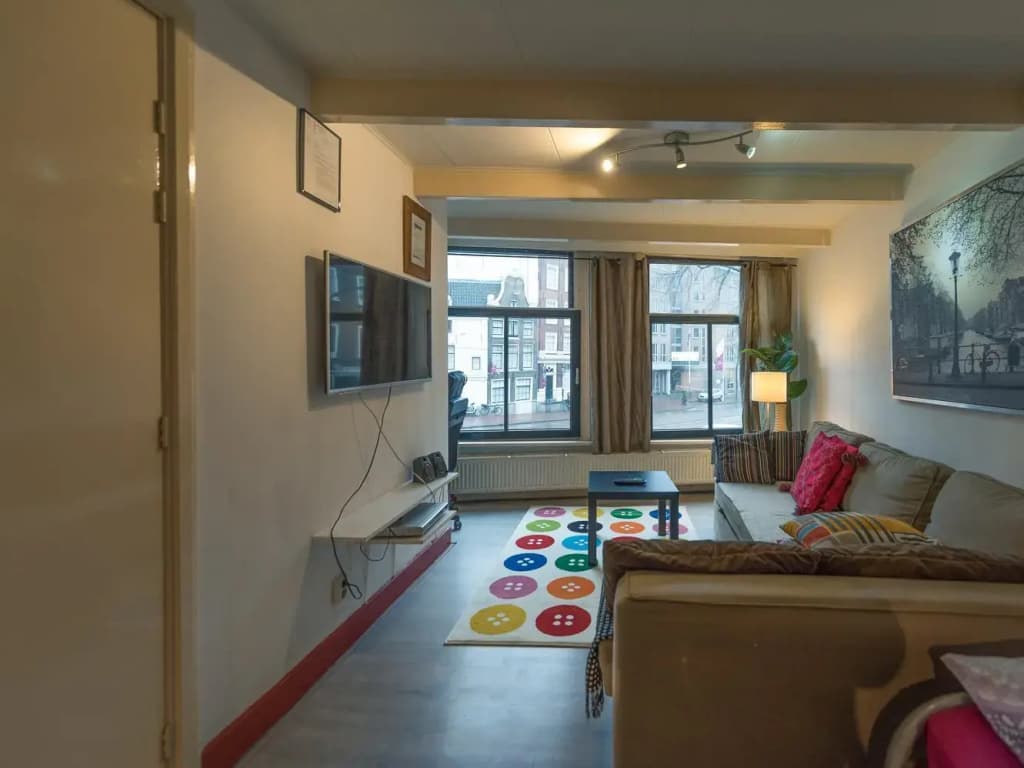 Amsterdam Cool Bed & Breakfast - photo 2