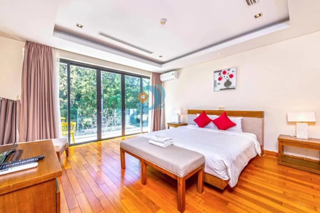 Desirable Beach Pool Villa - main photo