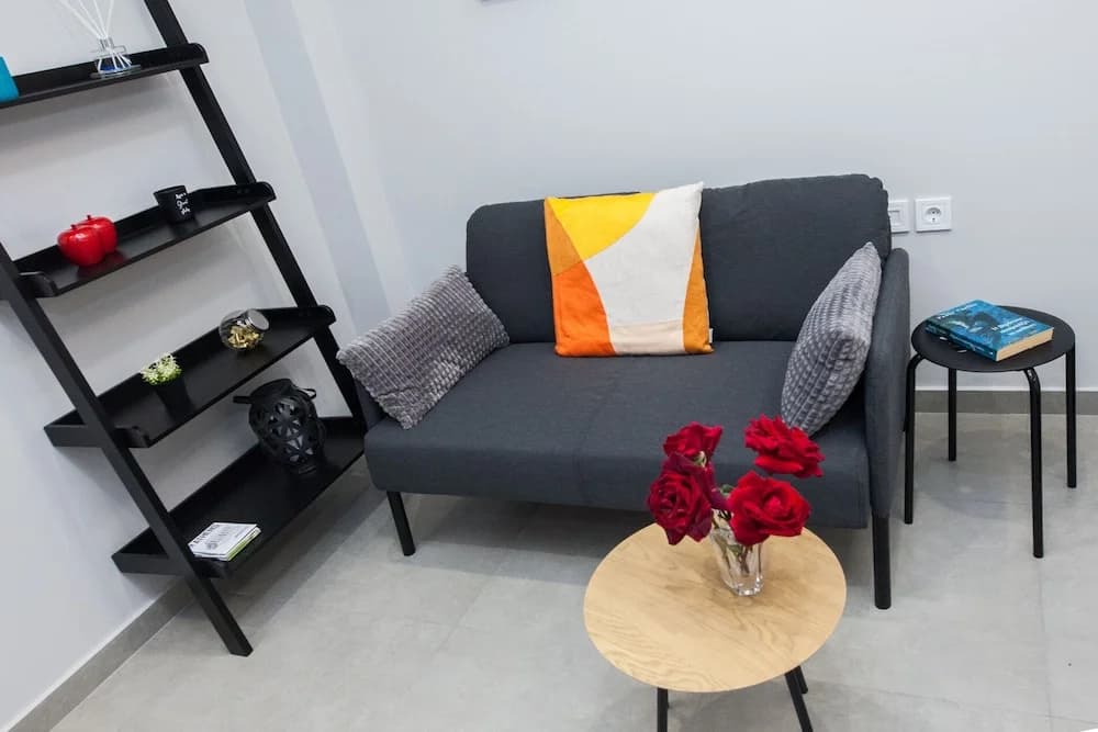 Modern Newly Built Studio near Hilton - photo 10