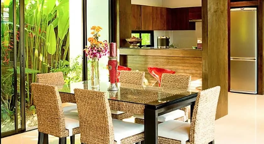 Surin Garden Villa - photo 2