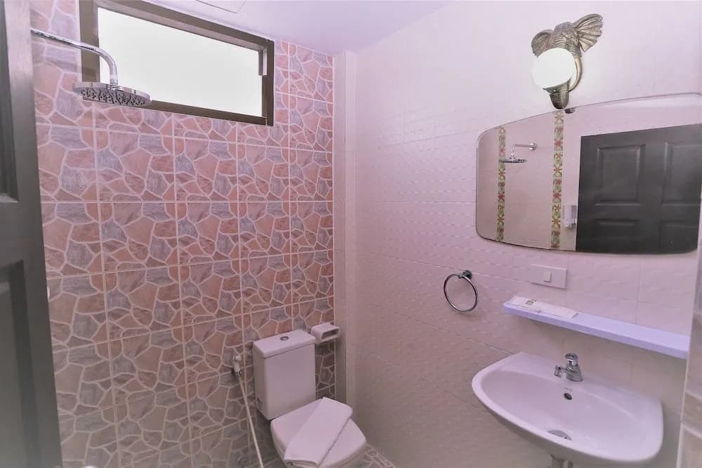 Zodiac Hotel - photo 7