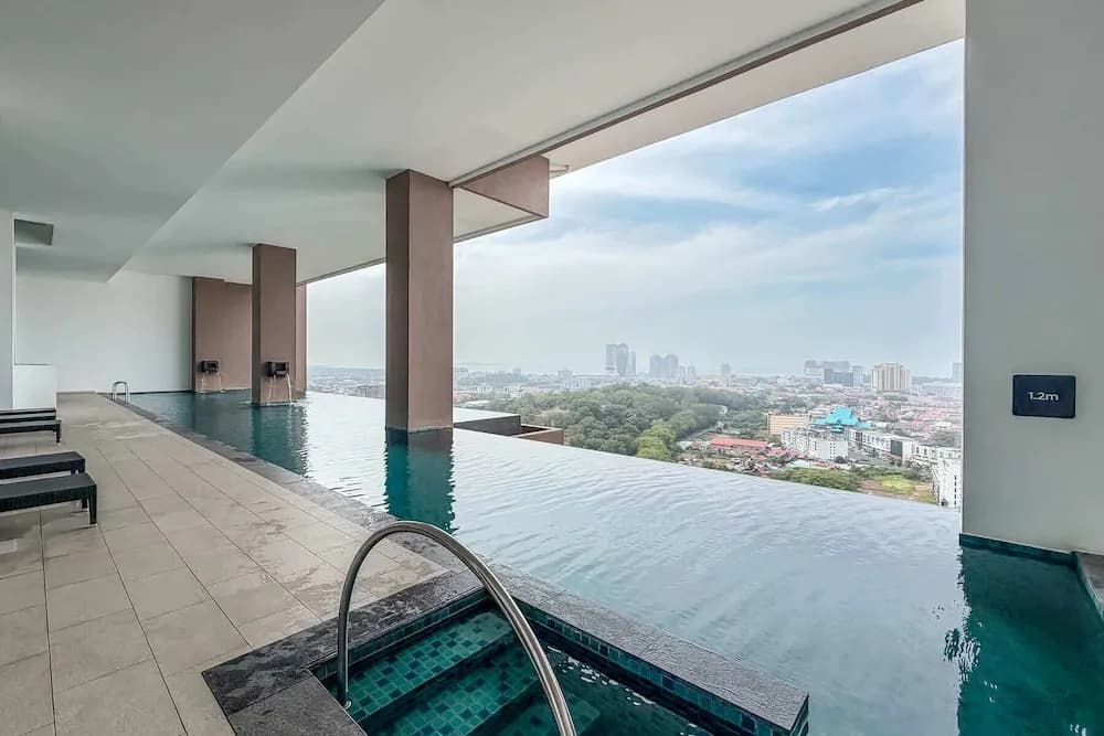 Cozy 2BR Melaka Apartment, 5min Drive to Jonker St - photo 8