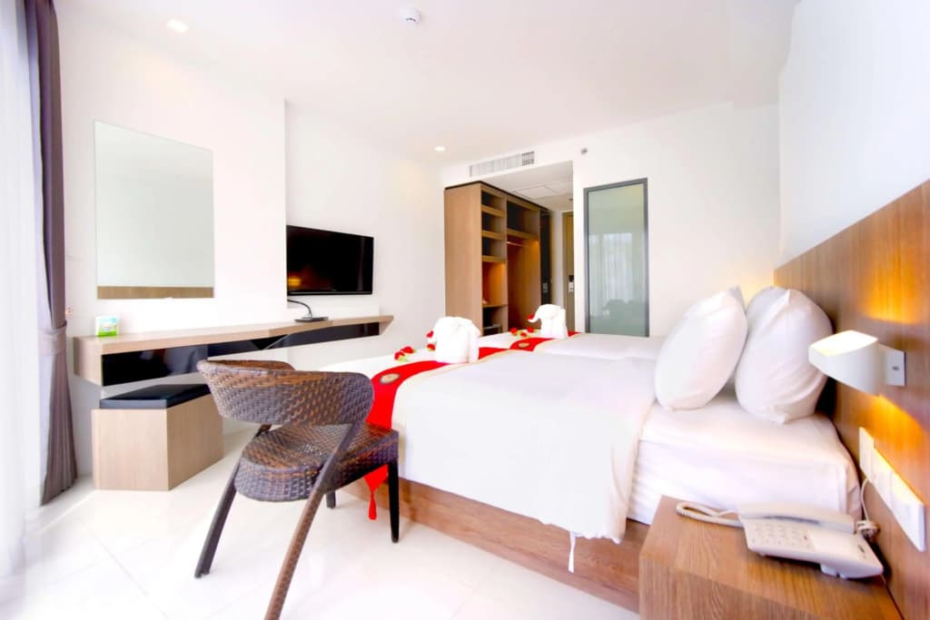 Phoenix Hotel Karon Beach - photo 7
