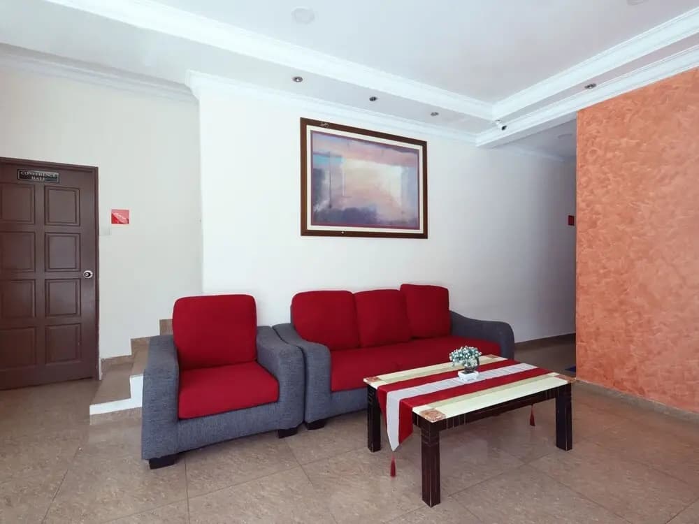 OYO 775 Hotel Sahara Inn - photo 12