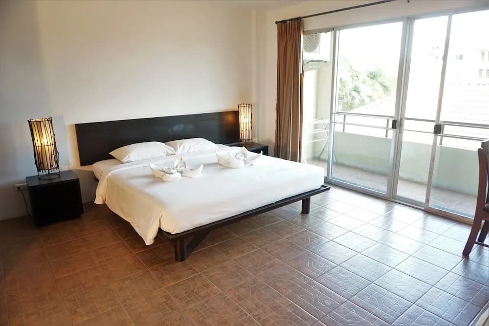 Phompassorn Apartment - photo 3