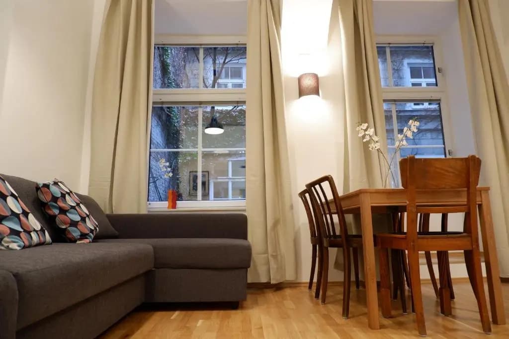 Apartments near Augarten - photo 4