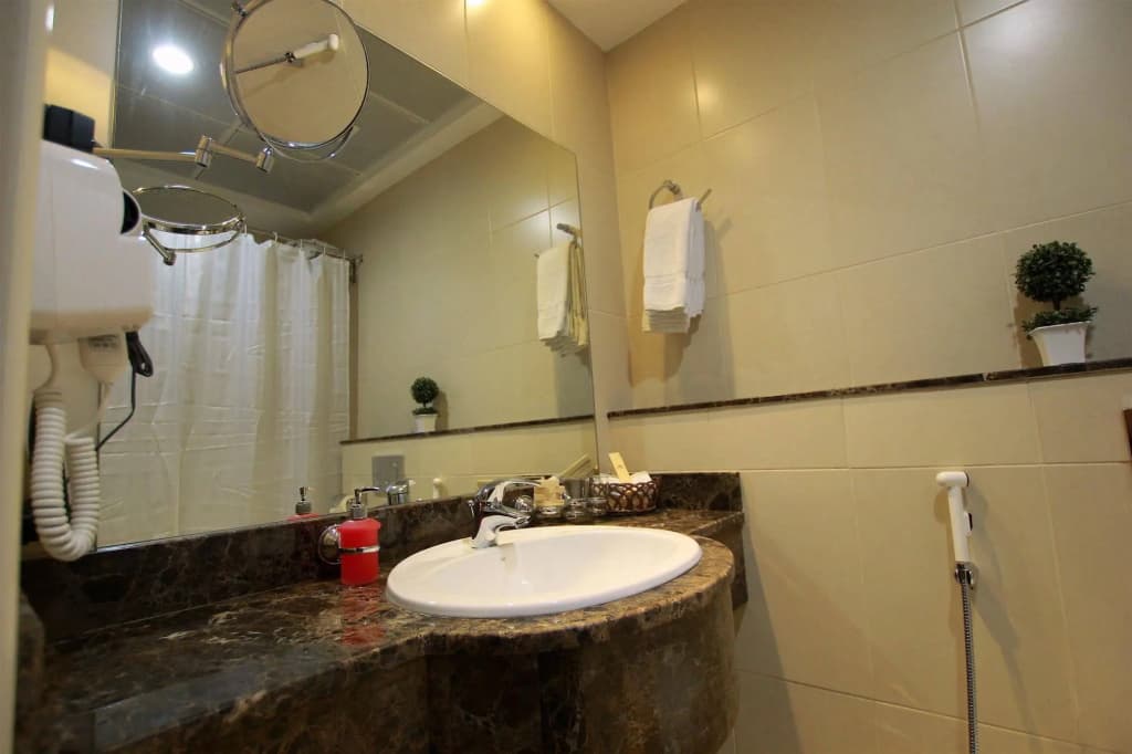 Naif view Hotel By Gemstones - photo 10