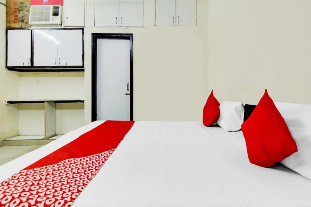 OYO Flagship 80561 Hansa Residency - photo 4