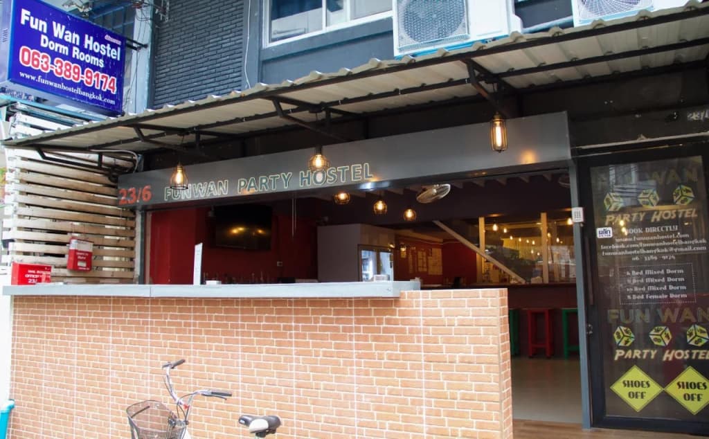 Fun Wan Hostel Bangkok - photo 22