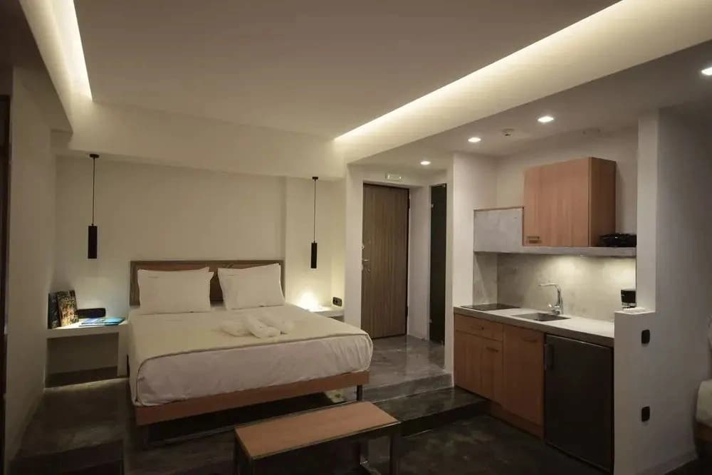 Athina Street Apartments - photo 4