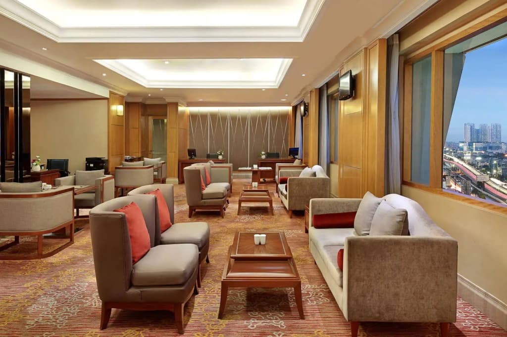 Hotel Ciputra Jakarta - photo 2
