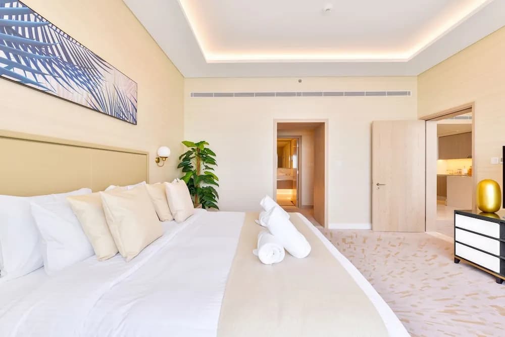 Ultra Luxury Palm Tower with Shared Hotel Facilities - photo 4