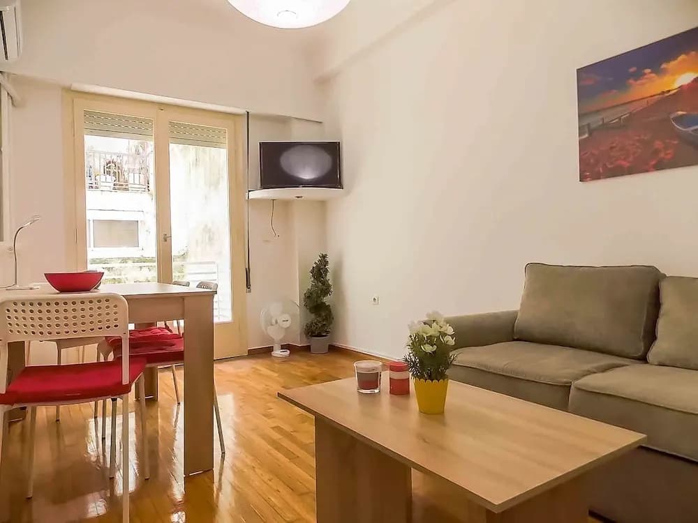 Dervenion-Athens Cozy Apartment - photo 9