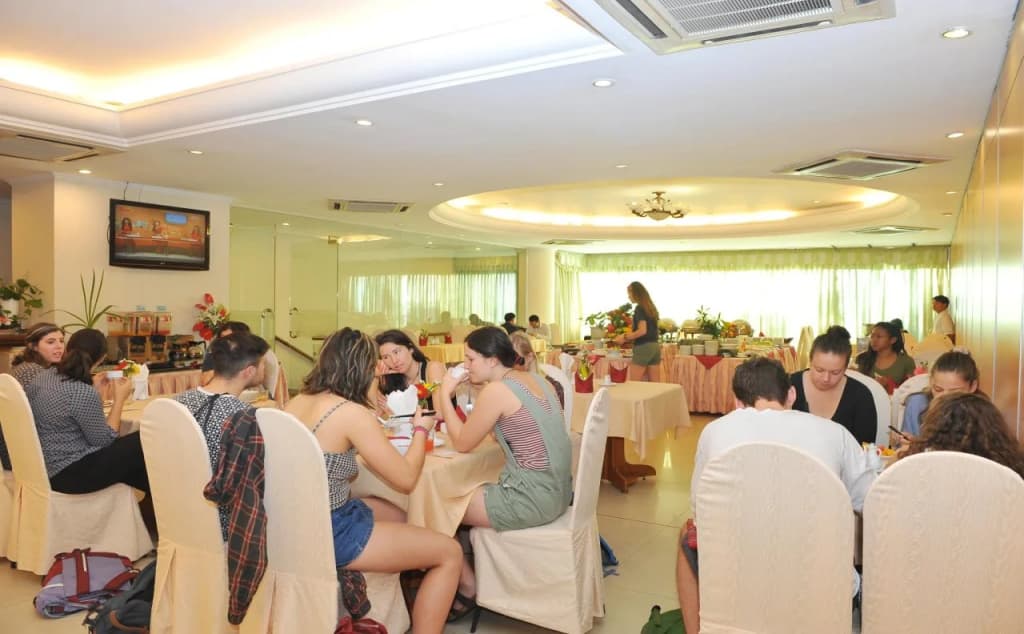 Bamboo Green Central Hotel - photo 22
