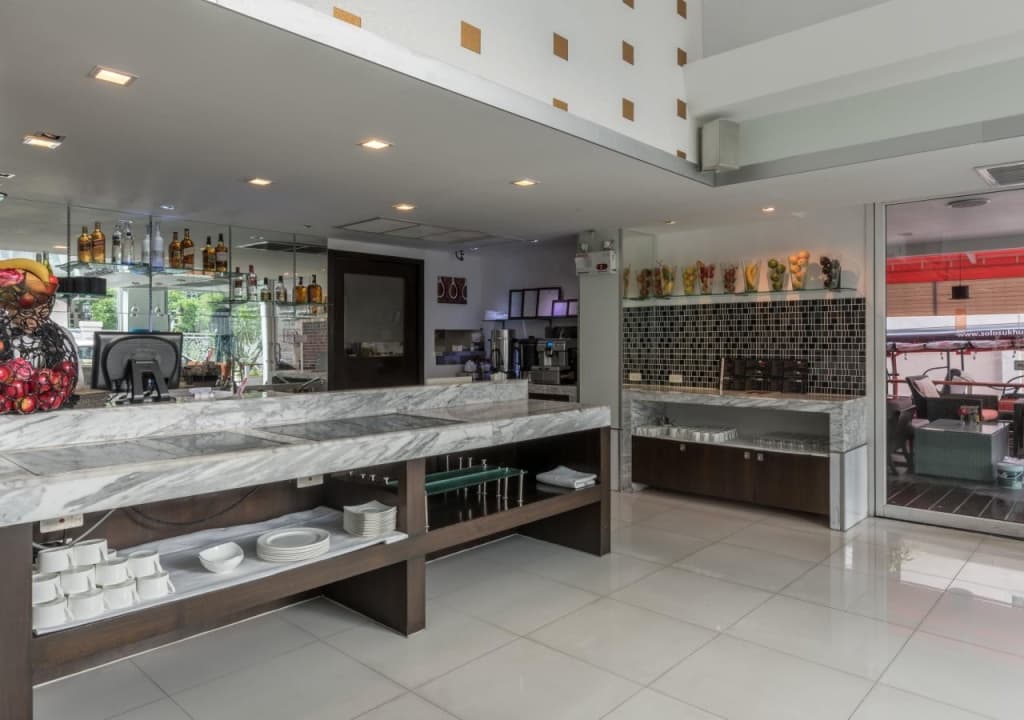 Hotel Solo Sukhumvit 2 - photo 12