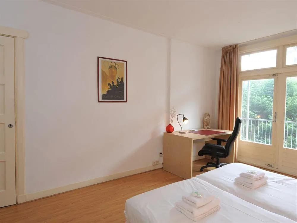 Olympic Stadium Apartment - photo 2
