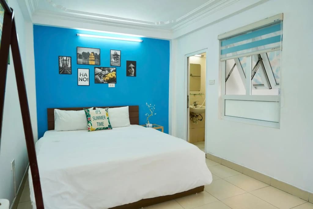 Bluebell Hotel - photo 2