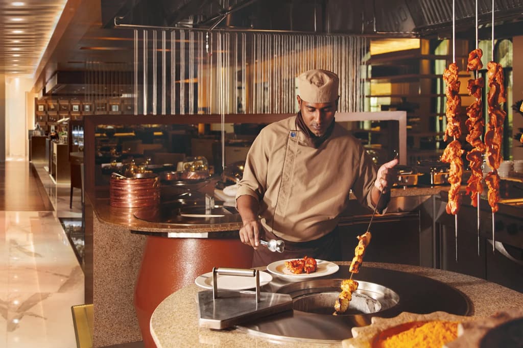 Al Ain Rotana Hotel - photo 14