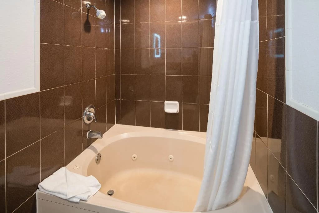 Symphony Inn - photo 6