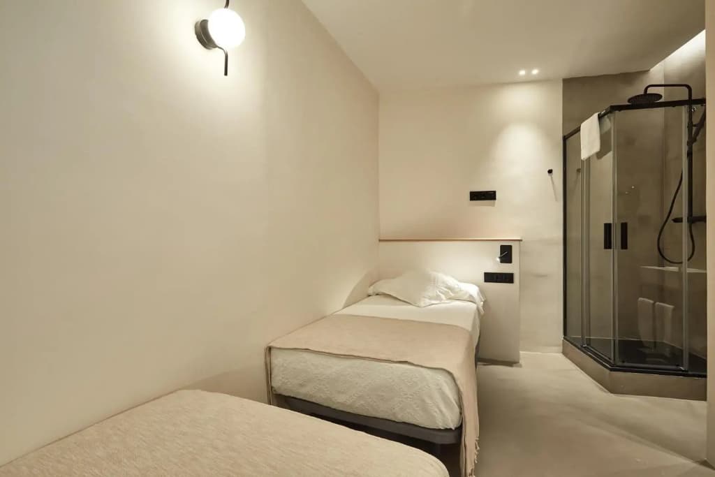 Ella Hostel Ramblas - photo 49