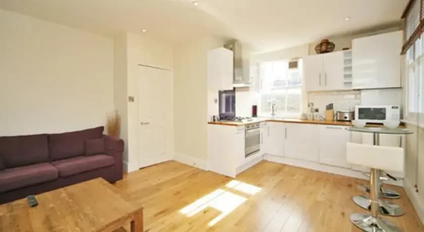 Chic Notting Hill Apartment - photo 9