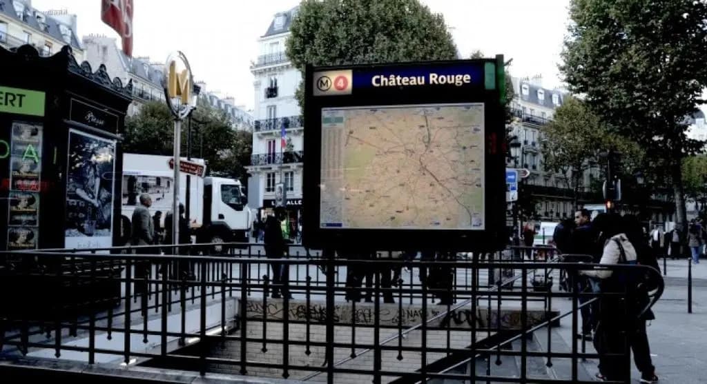 Charming 30m² border of MONTMARTRE - photo 14