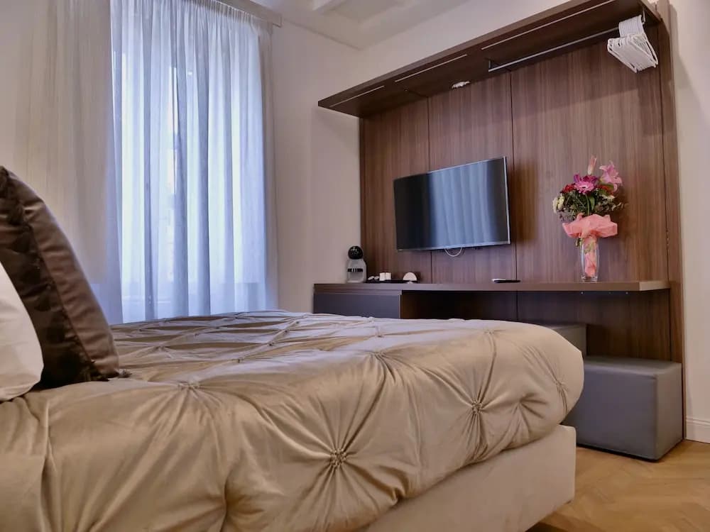 Helmirage Suite Via Del Corso - photo 15
