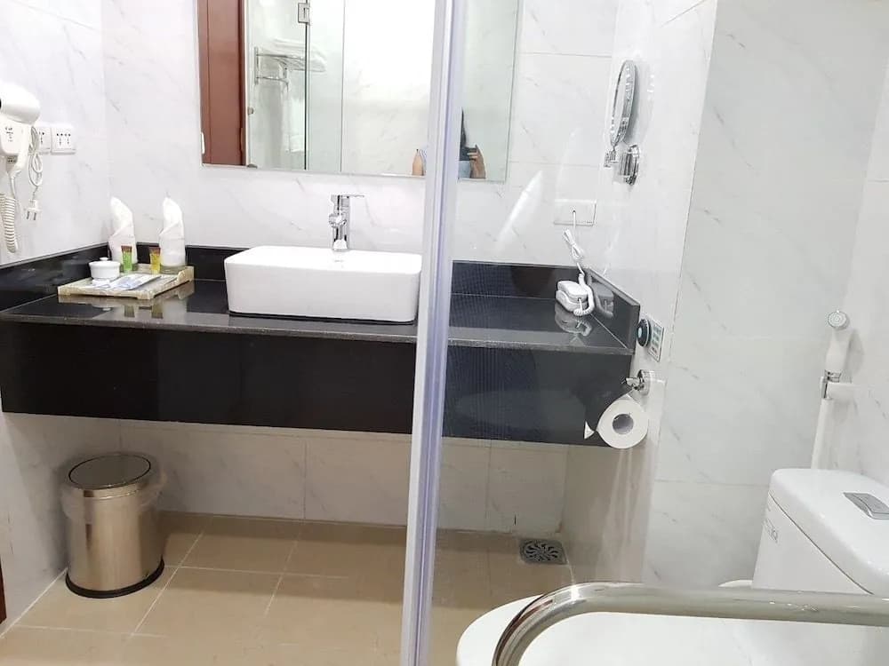 Relax Ha Long Hotel - photo 7