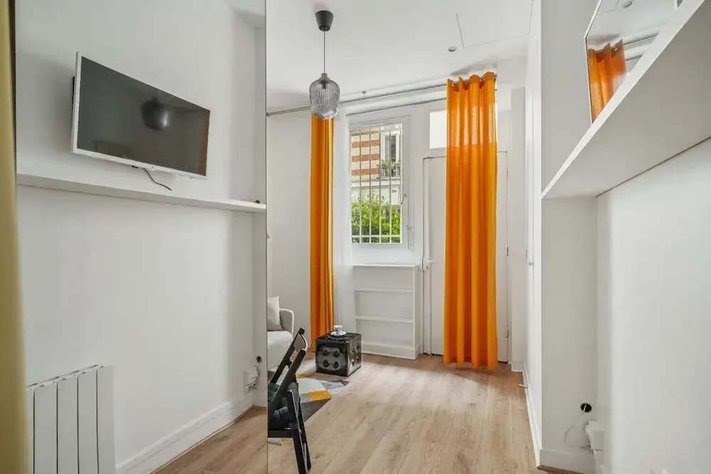 Cosy 2P Studio in the Heart of the Marais - photo 8