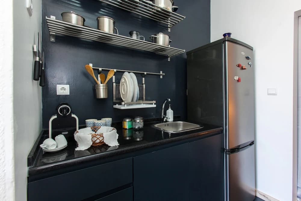 Typical Light Filled Graça Apartment, By TimeCooler - photo 15