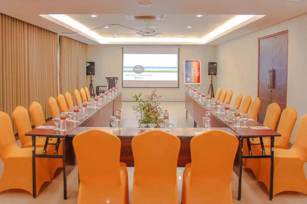 Hotel Dafam Savvoya Seminyak - photo 22