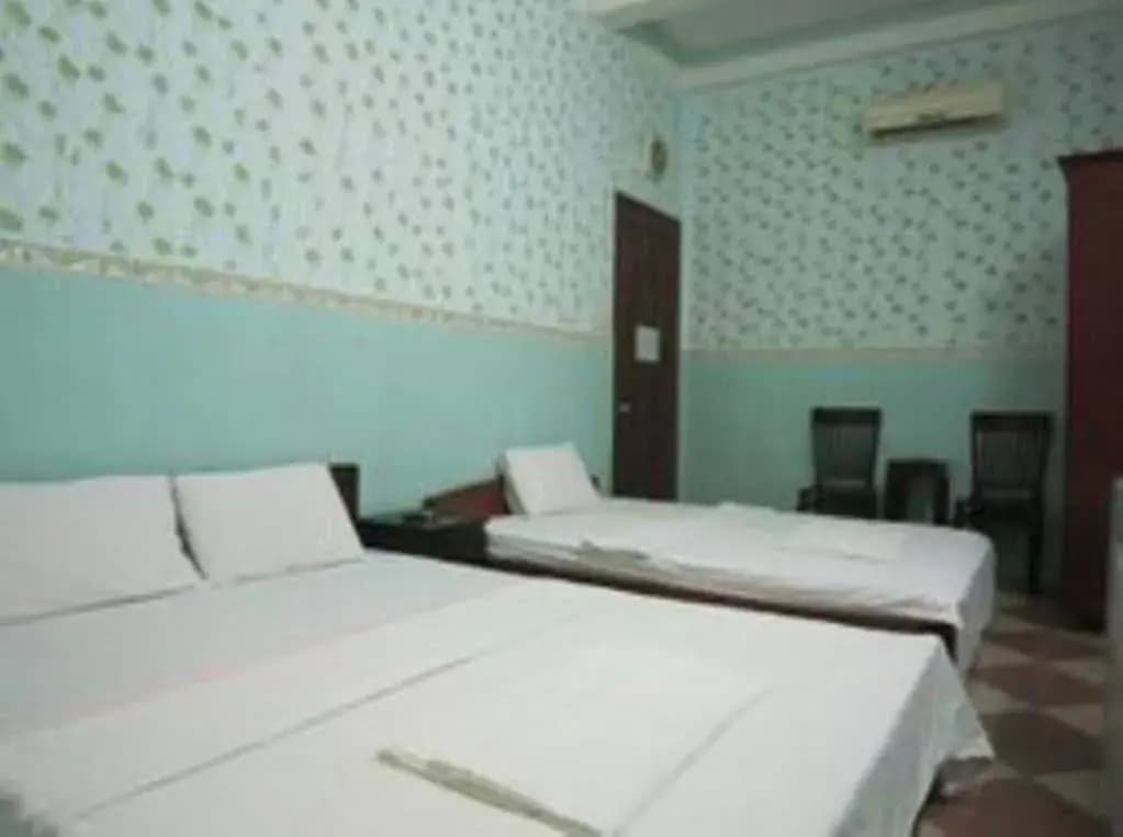Dao Hung Hotel Saigon - photo 4