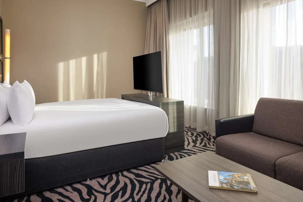DoubleTree by Hilton Edinburgh City Centre - photo 35