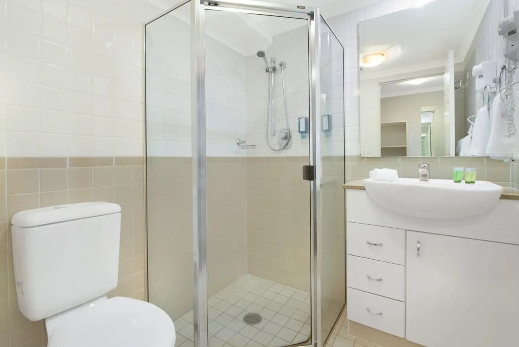 YEHS Hotel Sydney Harbour Suites - photo 10