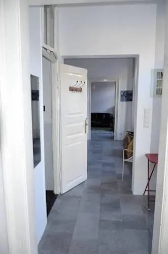 Mica's House - photo 11