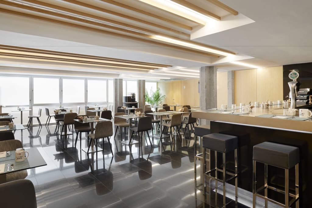 Dorma Plaza Catalunya - photo 17