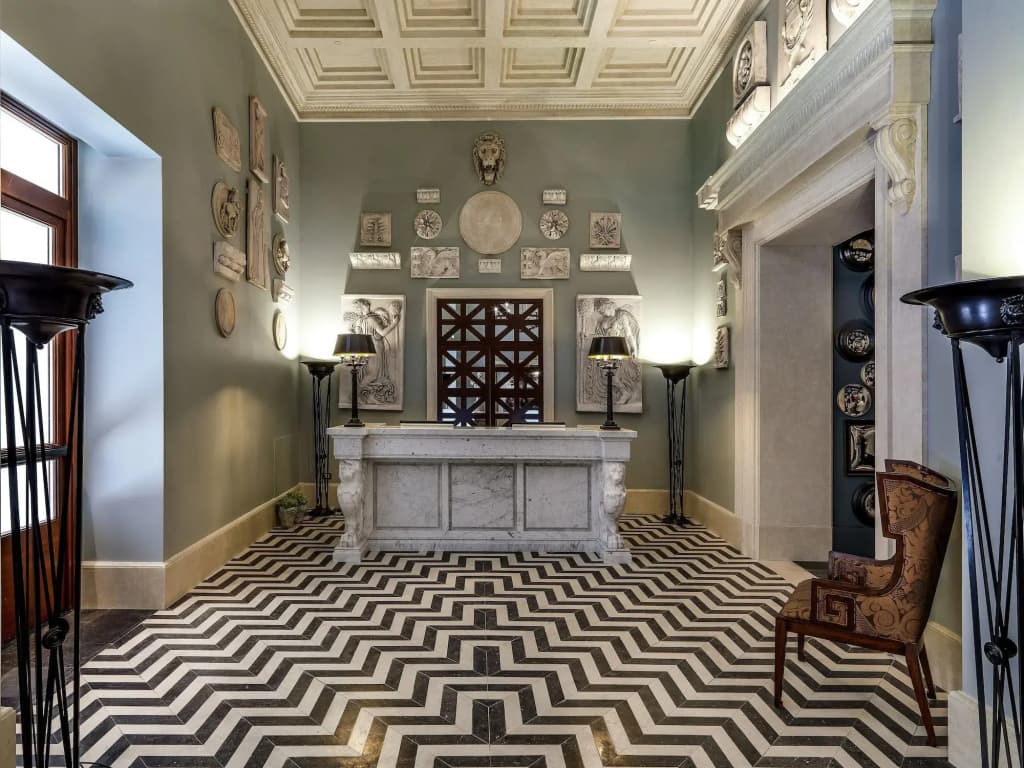 Rocco Forte Hotel De La Ville - photo 2