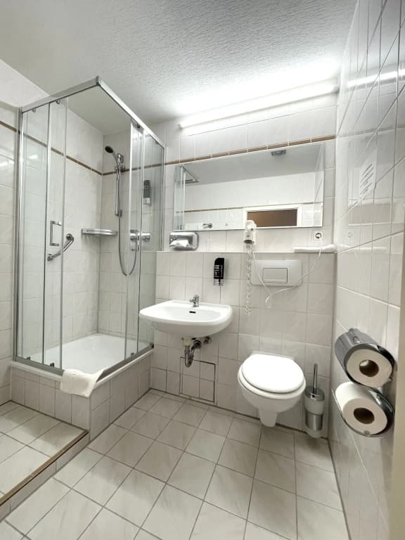 Hotel Castell - photo 8