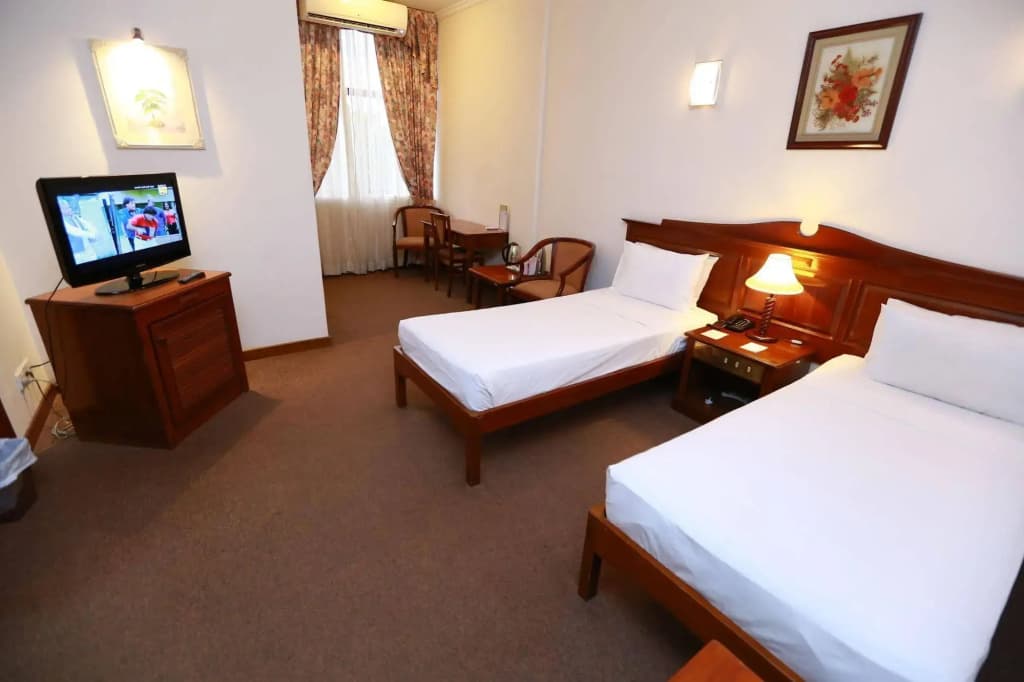 Hotel Sapphire - photo 5