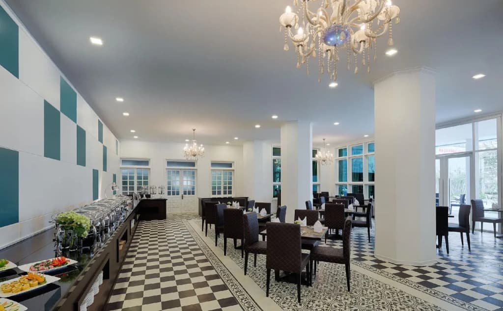 Flora Beach Hotel & Spa - photo 18