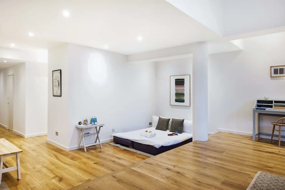 The Earl's Court Square Garden Apartment - ALBS - photo 15