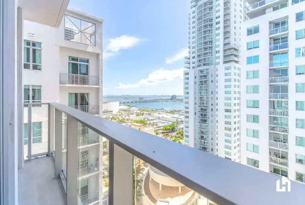 Downtown Miami Condos by Lua Host - photo 21