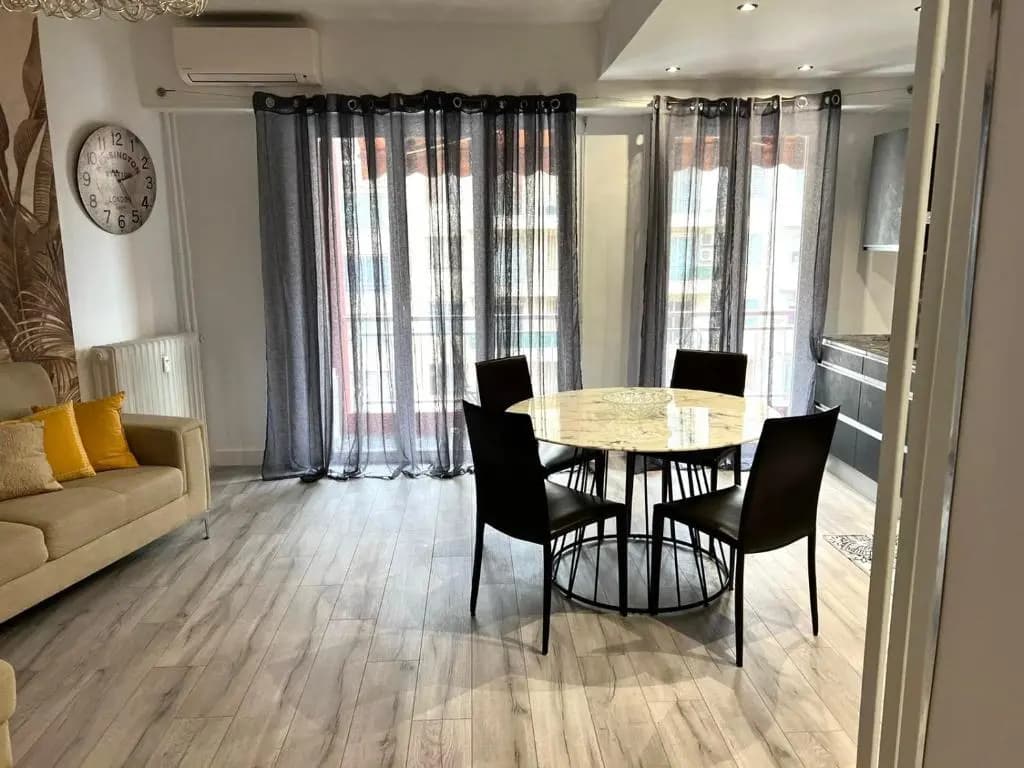 Gorgeous 2 bedrooms holiday apartement - photo 2