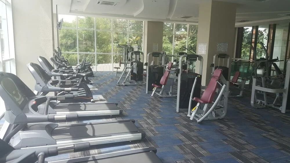 3R2B Seaview Condo - photo 10
